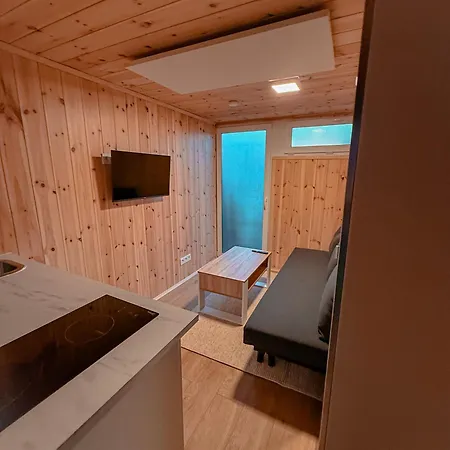 Nauji Tipo Apartamentai Su Privaciu Wc Ir Vonios Kambariu *